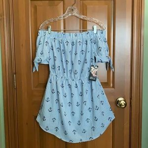 Women’s off the shoulder dress, size M